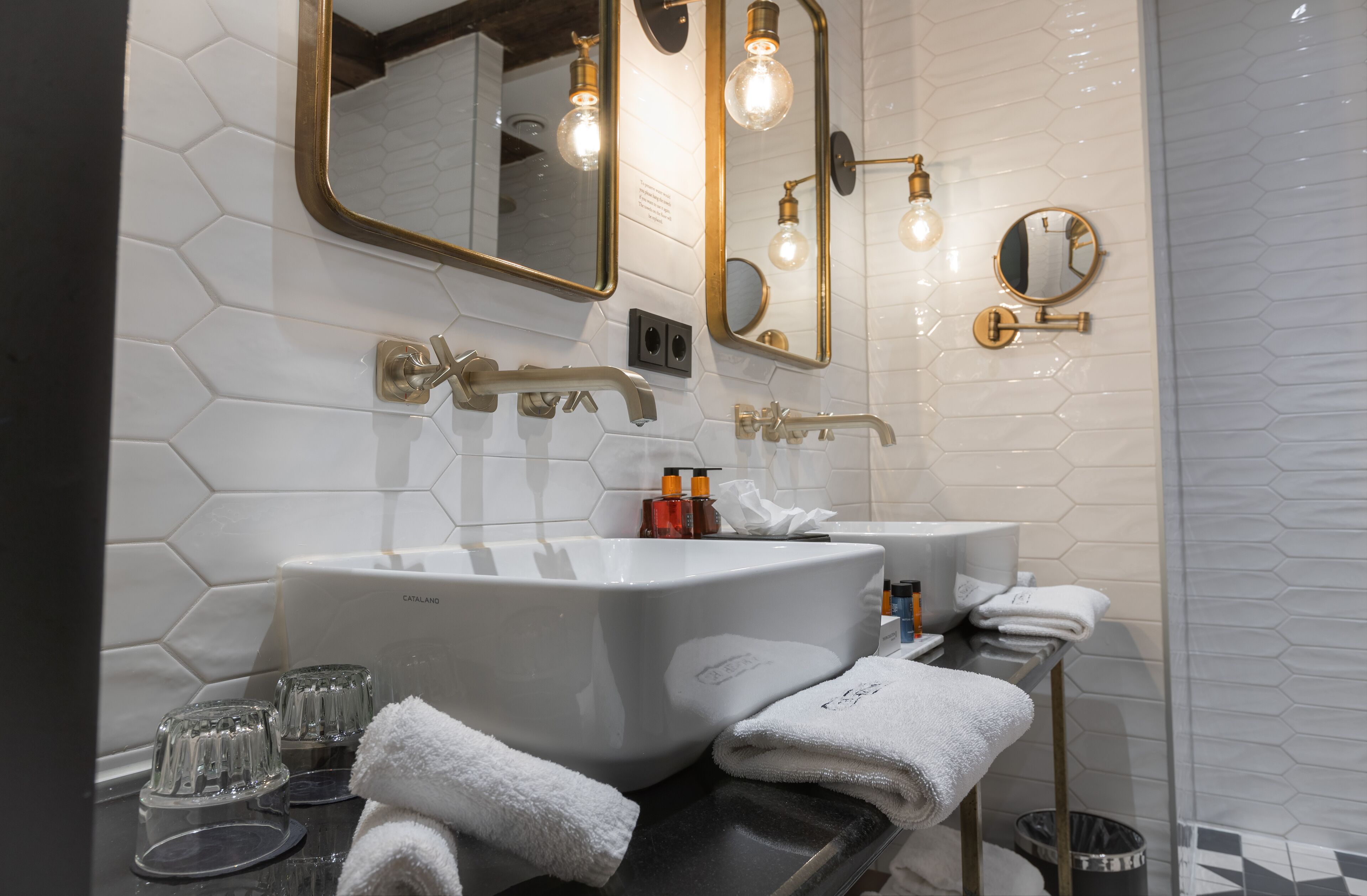 quadruple room (semi-basement) | bathroom | shower, rainfall showerhead, free toiletries, hair dryer