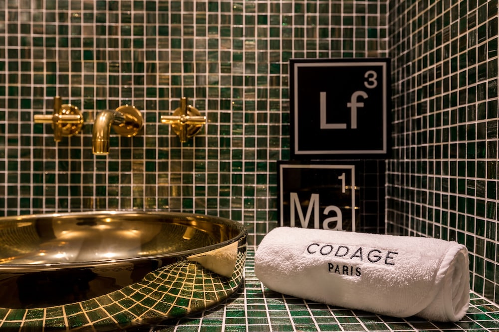 LAZ' Hôtel Spa Urbain by null