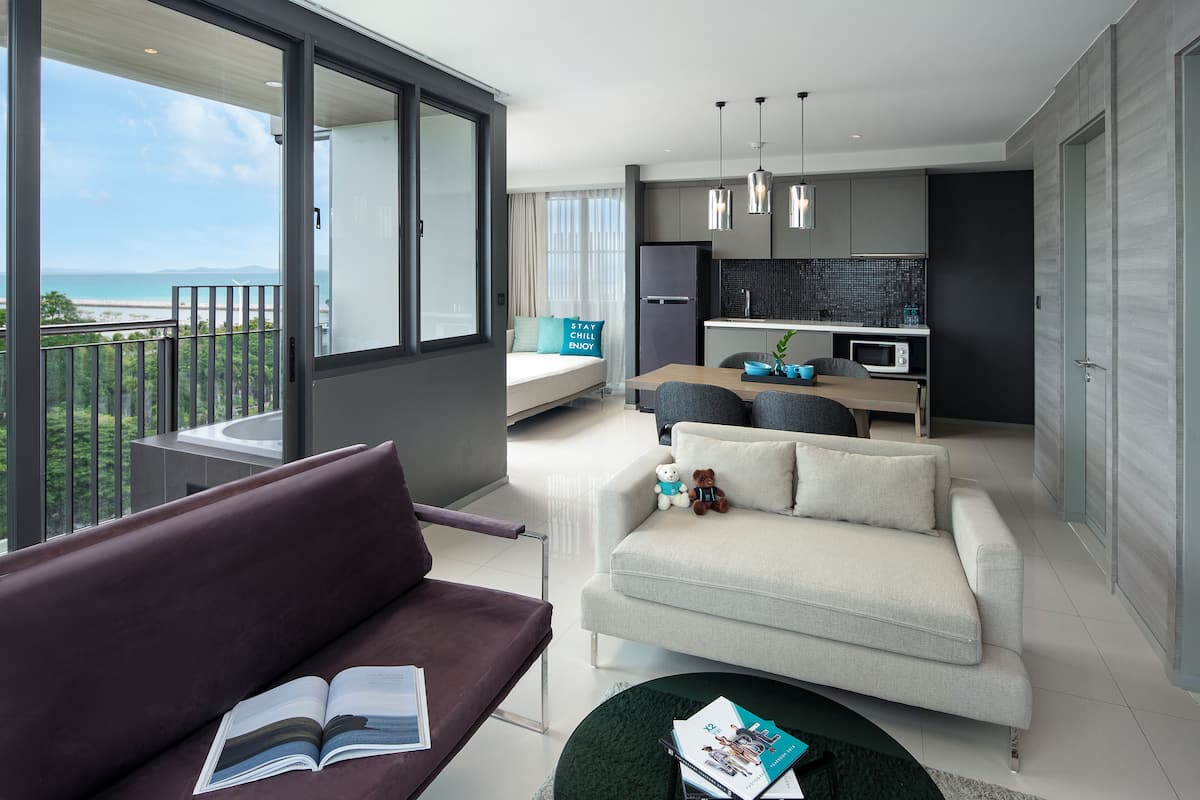 1 bedroom, minibar, in-room safe, desk