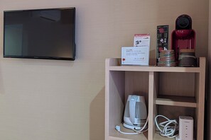Premium bedding, down duvets, in-room safe, blackout curtains - Kyoto INN Gion (Kyoto)