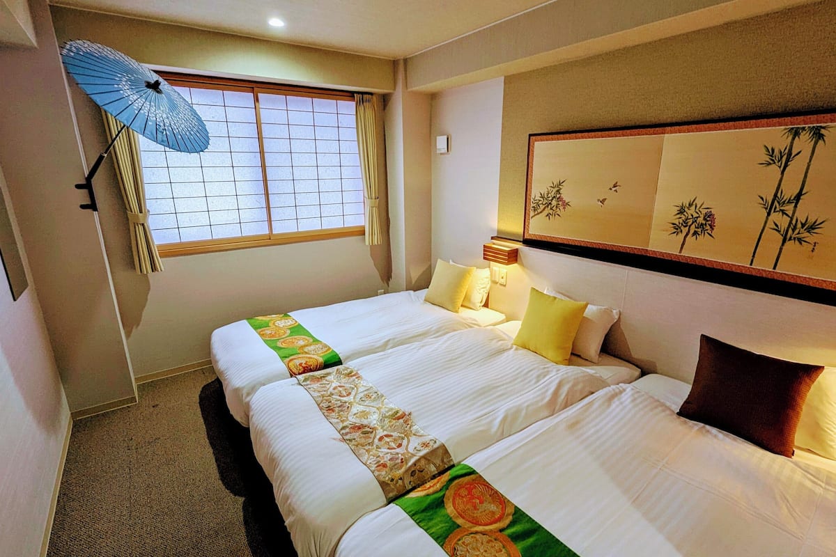 Standard Triple Room | Premium bedding, down comforters, in-room safe, desk