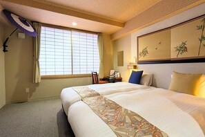 Premium bedding, down duvets, in-room safe, blackout curtains - Kyoto INN Gion (Kyoto)