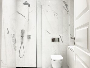 Luxury Apartment | Bathroom - The Nordic Collection V (Copenhagen)