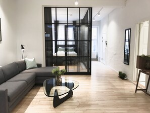 ラグジュアリー アパートメント | リビングルーム