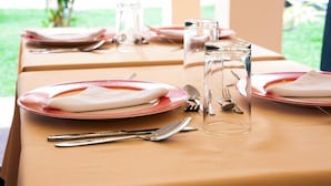 Breakfast, lunch and dinner served - Waves by Tranquil (Negombo)