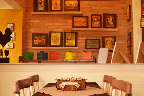 Restaurant - Pousada do Anhangava (Quatro Barras)
