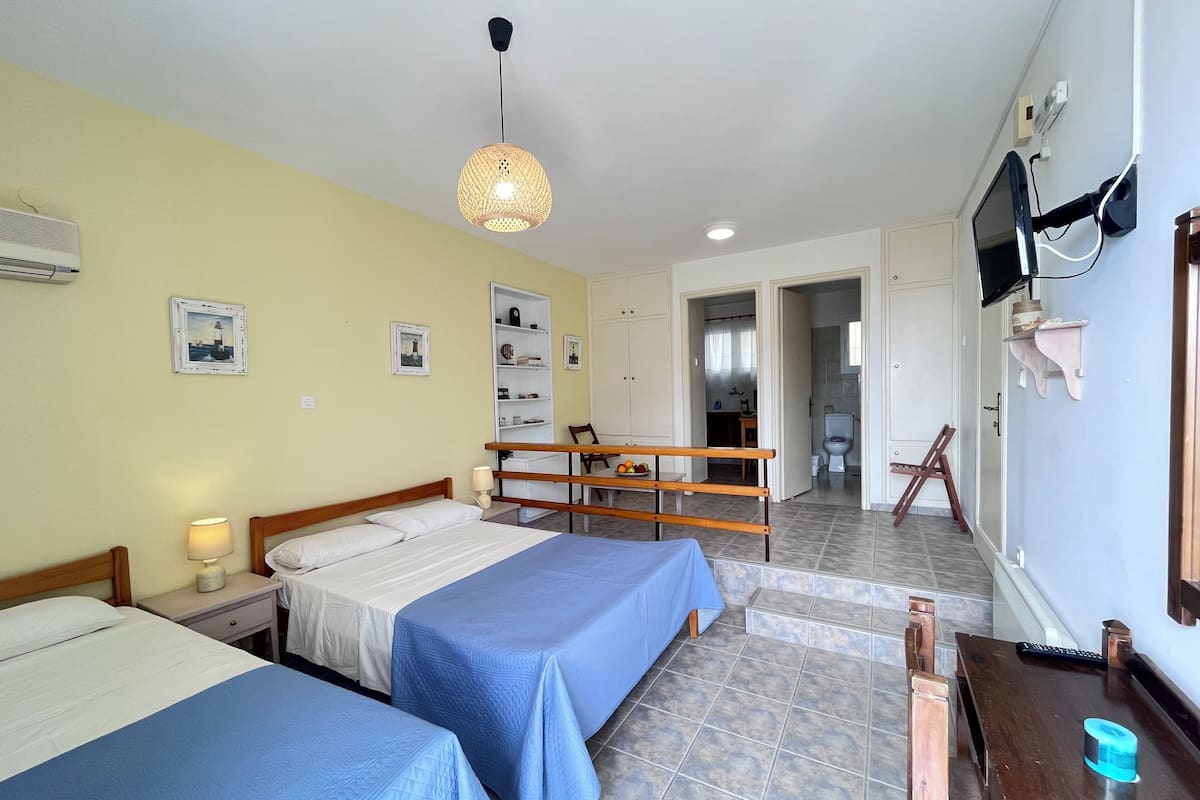 Apartment, Mezzanine (No2) | In-room safe, desk, laptop workspace, soundproofing