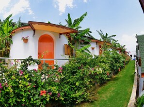 Standard Bungalow | Free WiFi - Seal Beach Club (Karaburun)