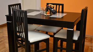 Comfort Apartment, 1 Bedroom | Dining room - Boedo Apartment (Buenos Aires)
