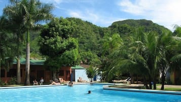 Alberca al aire libre