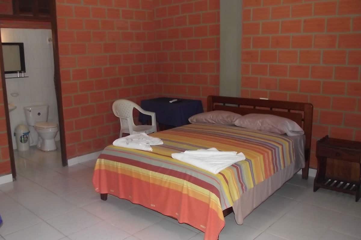 Iron/ironing board, free WiFi
