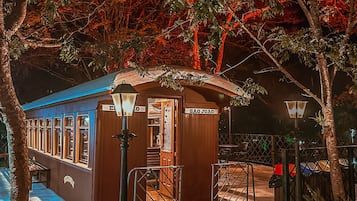 2 bares, bar de cocktails