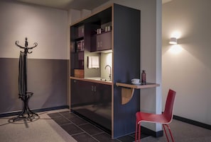 Loft | Private kitchenette | Fridge, microwave, stovetop, coffee/tea maker