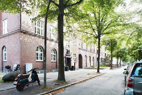 Entrada al alojamiento