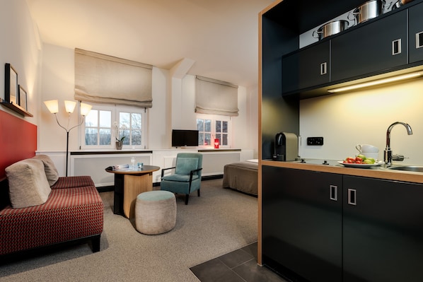 Classic Apartment | Living area