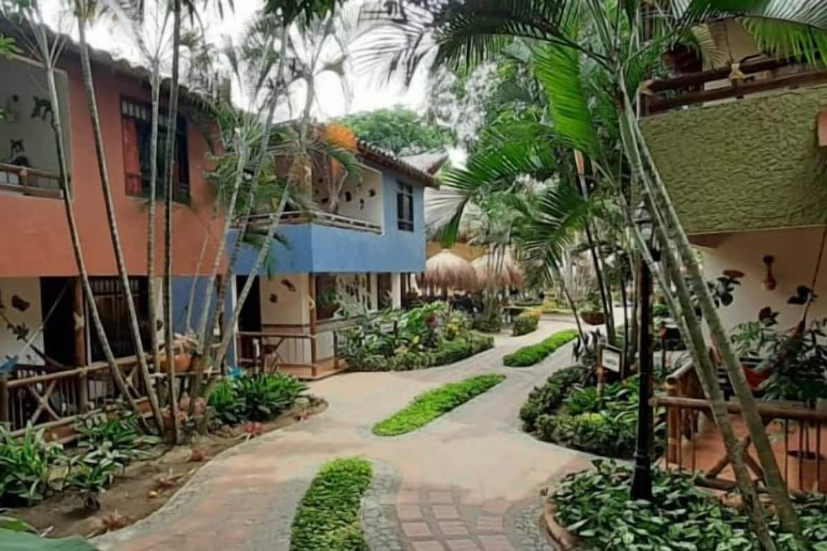 1 kamar tidur, minibar, brankas, dan Wi-Fi gratis