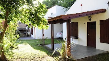 Standard Bungalow, 1 Double Bed, Kitchenette, Garden View | Free WiFi