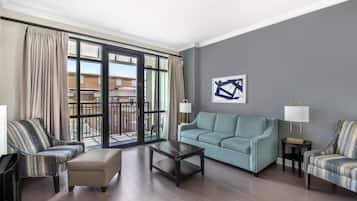 2 Bedroom 2 Kings Suite with Kitchen | Living area | 50-inch LCD TV with cable channels