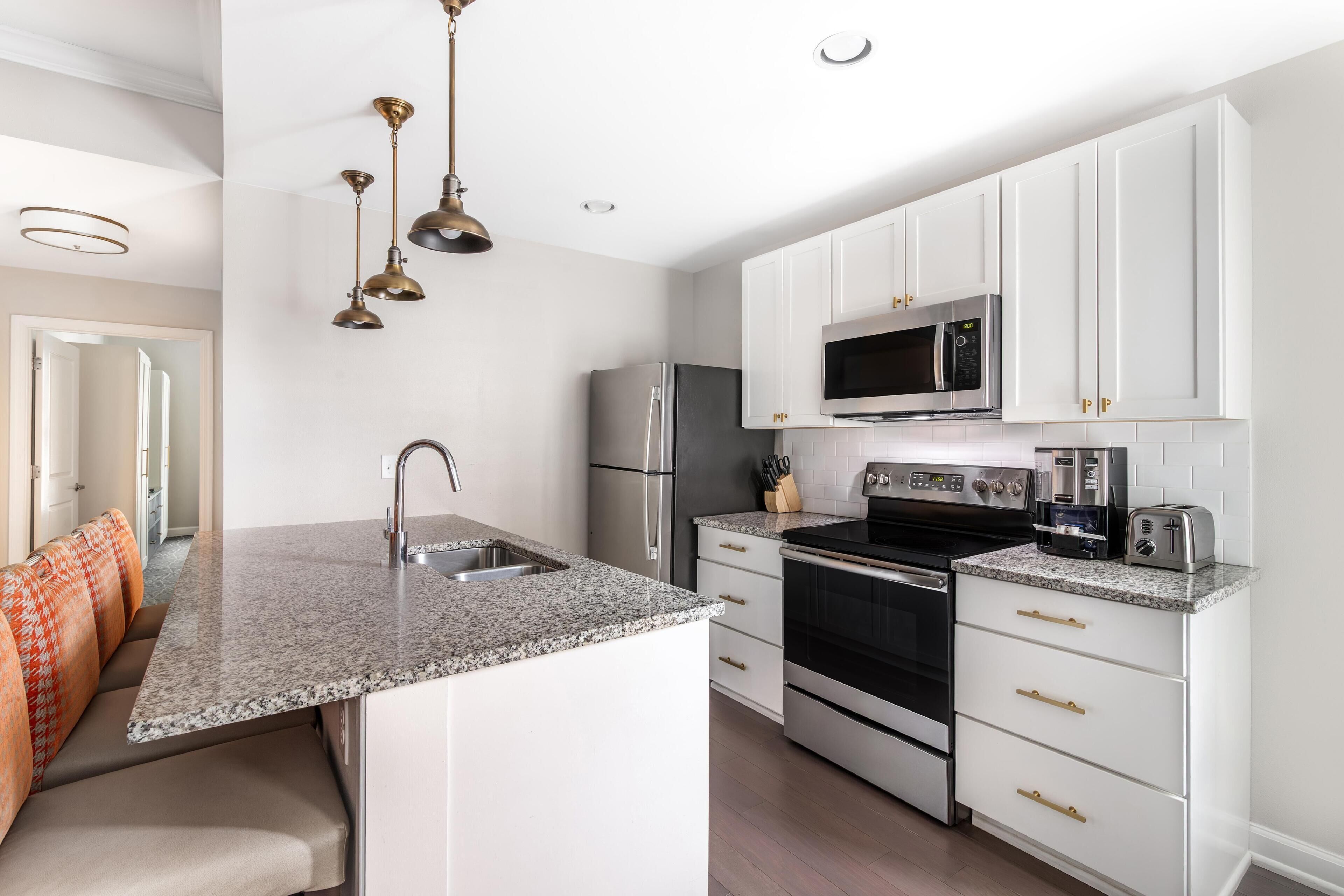 Suite, 2 habitaciones | Cocina privada | Cafetera o tetera, frigorífico, microondas y lavavajillas