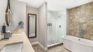 Presidential Room, 2 Bedrooms, Kitchen | Bathroom