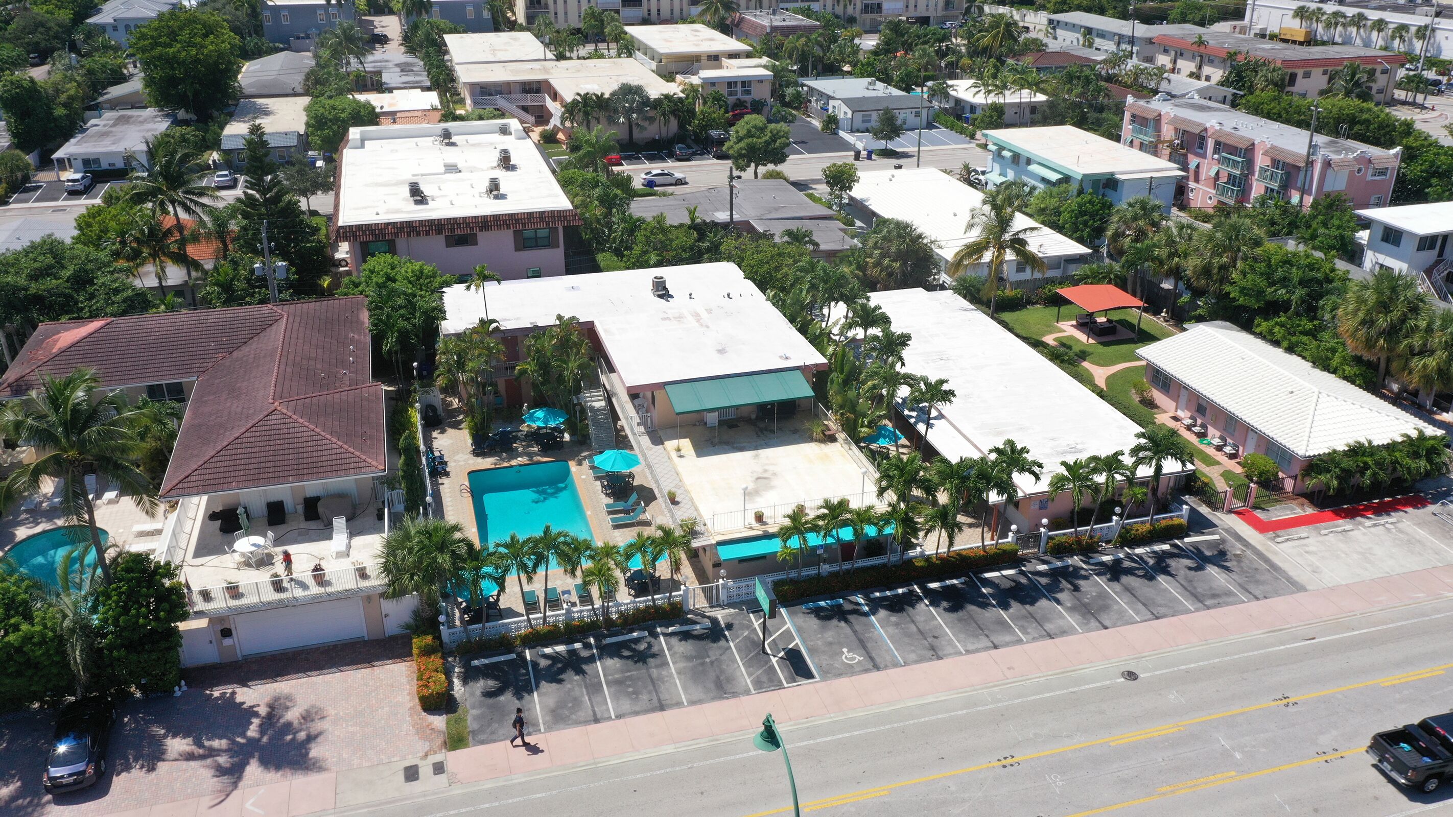 Sea Garden by the Sea Reviews, Deals & Photos 2026 - Expedia