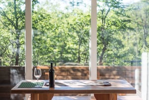 Cabana 6 pax | In-room dining