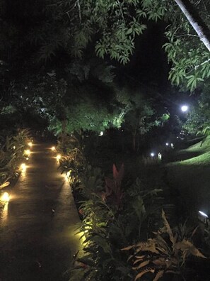 Property grounds - Manuel Antonio Hostel Resort (Quepos)