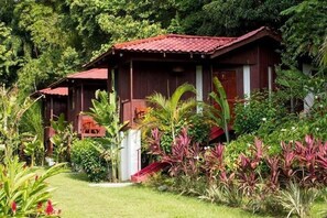 Exterior - Manuel Antonio Hostel Resort (Quepos)