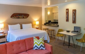 Luxury Suite, Poolside | Premium bedding, pillowtop beds, in-room safe, individually decorated - The Hideaway - 21 and Over - A Town & Desert Boutique Hotel (Palm Springs)