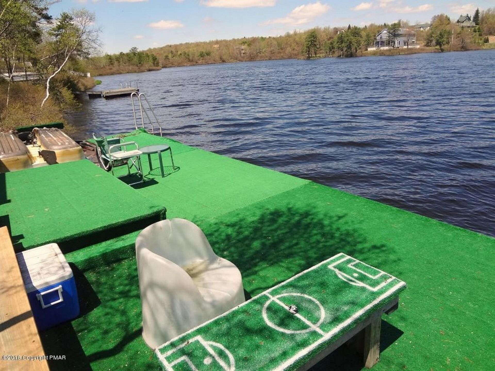 LakeFront, 30Ft Dock, Hot Tub, 120" Theater, Sauna