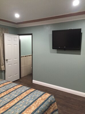 Deluxe Room, 1 Queen Bed - Park Motel (Los Angeles)