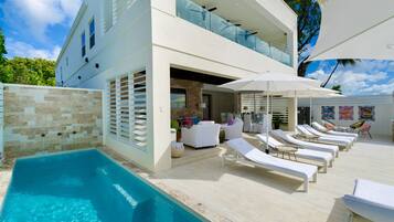 Piscina externa