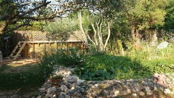 Enceinte de lâhĂ©bergement