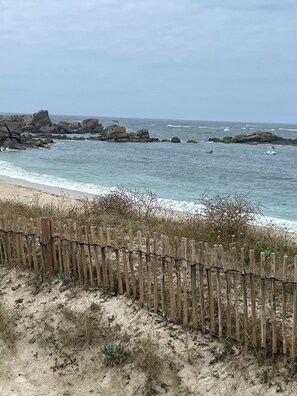 Beach nearby - Fisherman's cottage, 250 m from beaches and shops, CLEVACANCES label, GR34 (Plouguerneau)