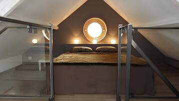 Tabla de planchar con plancha, cuna de viaje y wifi gratis