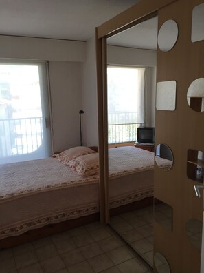 2 chambres, bureau, fer et planche Ă repasser, Wi-Fi