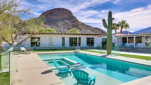  5 bdrm, 3.5 bth Private Luxury retreat with mountain views! Permit #068365