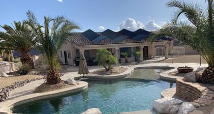 Resort tyyliin takapihalle