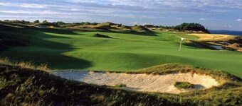 Bender Haus-Elkhart Lake Home- 3 Bedrooms- Close to Lake, Golf & Racing!