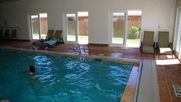 Piscine couverte, piscine chauffée