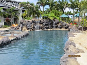 屋外プール、温水プール