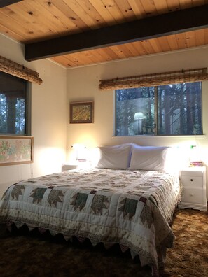 3 bedrooms, internet, bed sheets