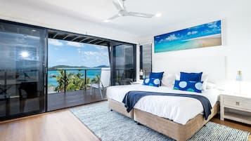 2 Bedroom Apartment 28 | 2 bedrooms, iron/ironing board, free cots/infant beds, free WiFi