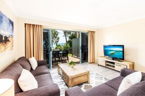 2 ห้องนอน, เตารีด/โต๊ะรีดผ้า, Wi-Fi ฟรี, ผ้าปูที่นอน