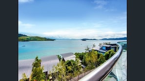 Beach/ocean view - Waves 08 - Apartments (Whitsundays)