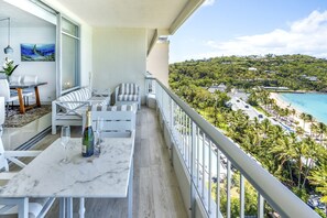 Apartemen, 1 kamar tidur, pemandangan samudra (1306) | Balkon