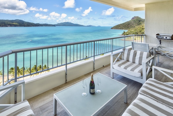 Apartment, 1 Bedroom, Ocean View (1306) | Balcony view