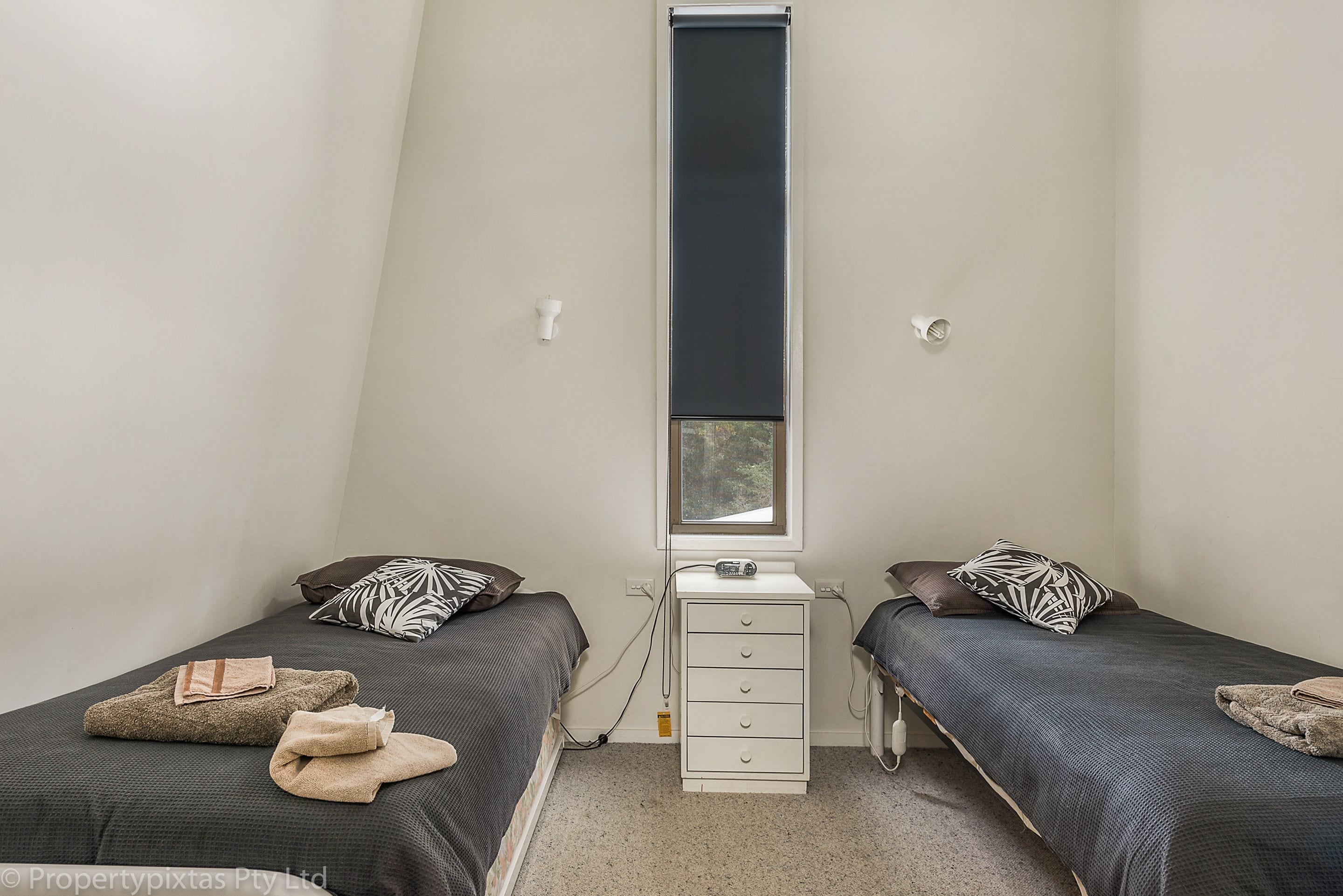 Bay Retreat Port Arthur — image 5