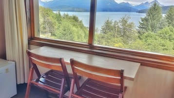 Double or Twin Room | In-room safe, desk, blackout drapes, soundproofing