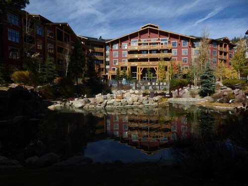 Best 2-Bedroom Condo In The Village At Mammoth!